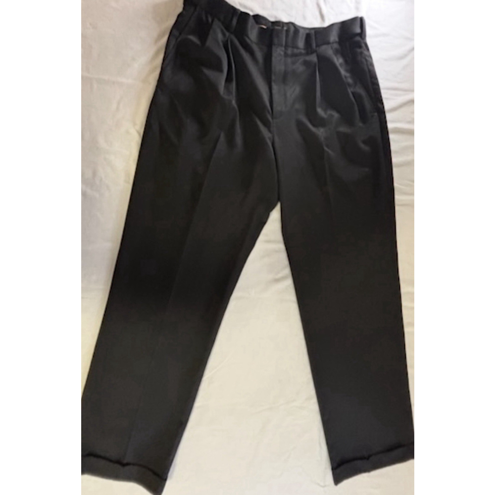 Haggar Black Dress Pants Mens 38x33 Pleated Cuffed Classic Work Slacks